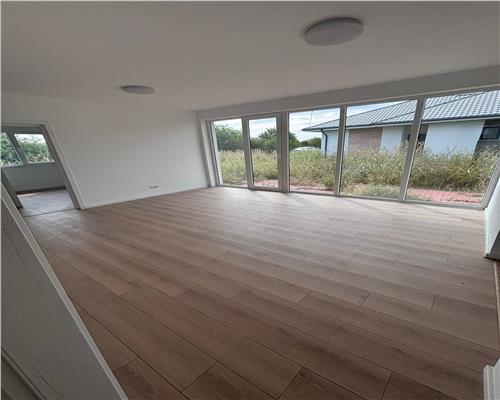 De Vanzare | Vila cu 4 camere | Corbeanca